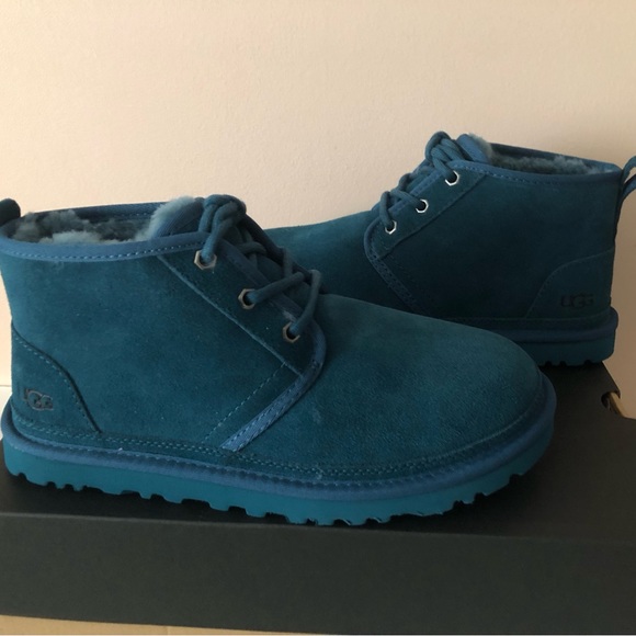 UGG Australia Neumel Chukka suede leather fur Boot. Size: 8, 9 - Picture 1 of 13